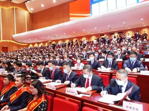 第十二届民营企业产业项目洽谈会 集中签约重大产业项目50个,总投资1731亿元