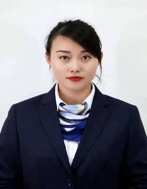 我是郜仅凤,来自镇江城际资产管理
